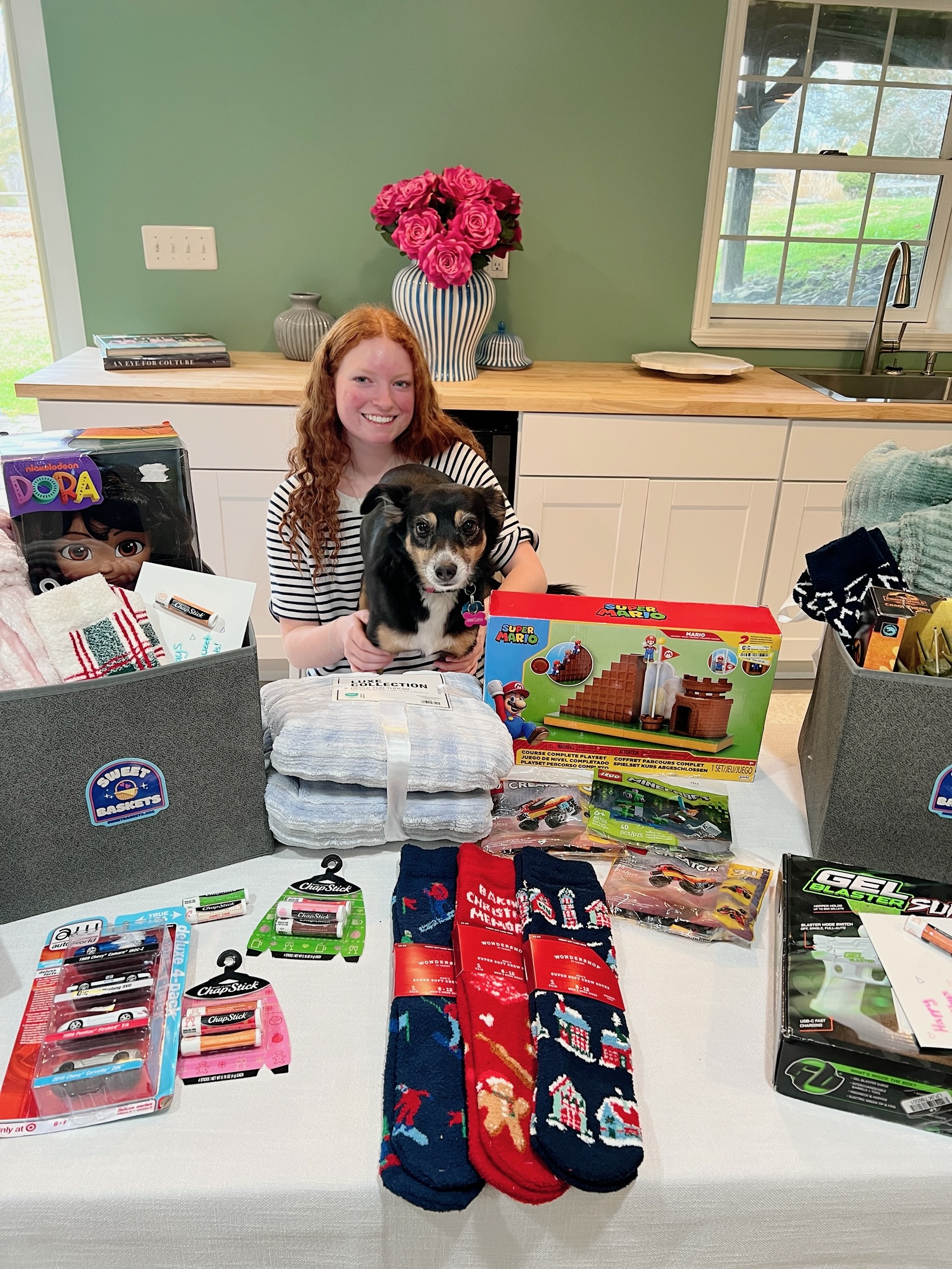 Sweet Baskets volunteers in action