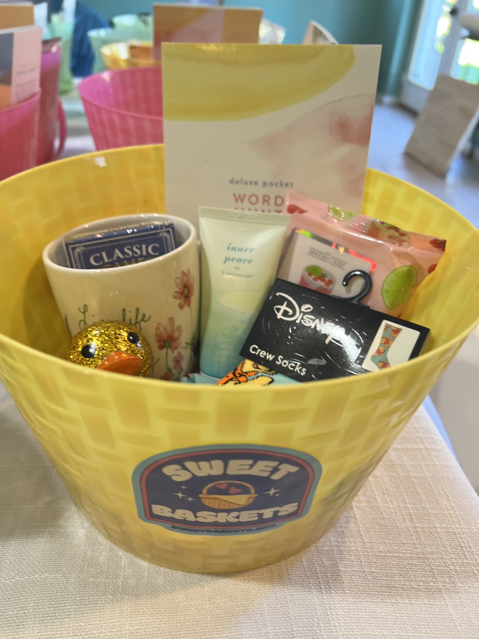 Sweet Baskets event and volunteer activity
